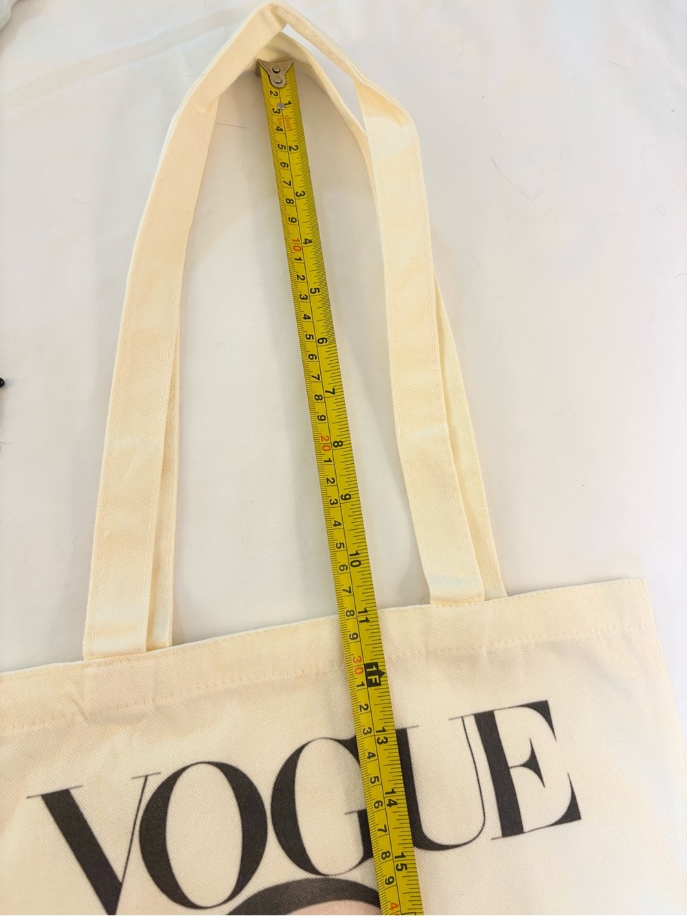 Breakfast at Tiffany’s Audrey Hepburn Cream Canvas Tote with Black & Pink Print - Picture 6 of 6